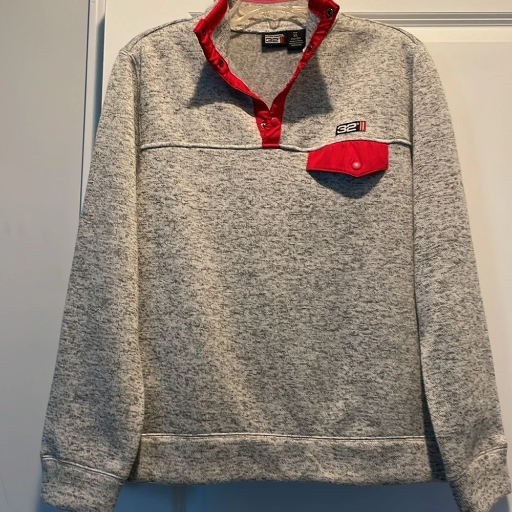 32 Degrees - Women’s Knit AthleticWear Top/Jersey, Grey, Size XL. - Picture 2 of 15